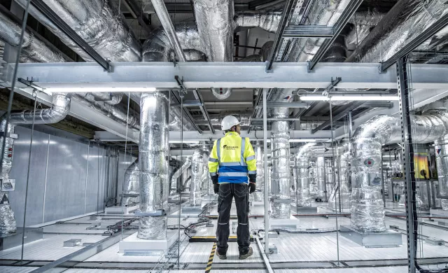 Overseeing critical infrastructure: Ensuring peak performance and air quality for high-specification cleanrooms